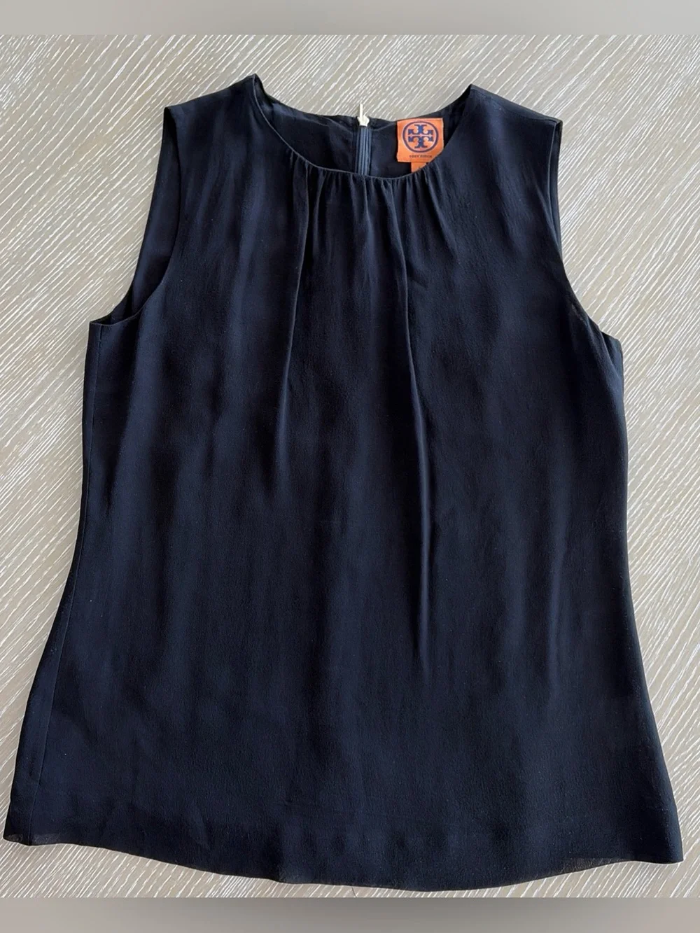 Tory Burch Women’s 4 Black Silk Blouse Sleeveless Lined Designer Top